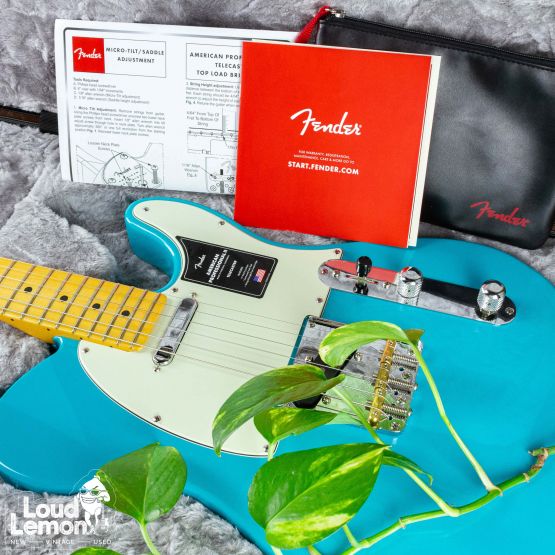 Fender American Professional ll Telecaster Miami Blue электрогитара