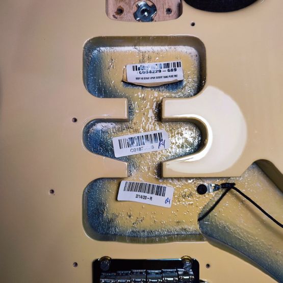 Fender Limited Edition American Professional Stratocaster Solid Rosewood Neck Desert Sand 2020 USA электрогитара