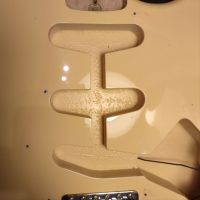 Fender ST72-80SC Stratocaster Yellow White 1992 Japan электрогитара