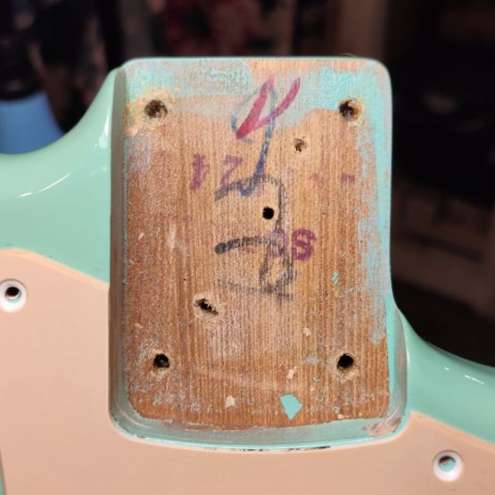 Squier Affinity Strat Surf Green 2002 China электрогитара