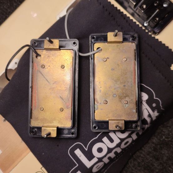 Fernandes Tomahawk Headless Bass Pearl White 1980's Japan бас-гитара