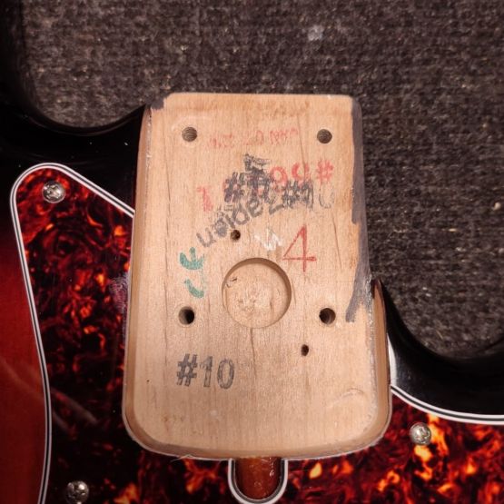 Fender American Standard Jazz Bass Sunburst 2010 USA бас-гитара