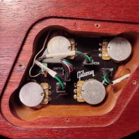Gibson Les Paul Studio Faded Worn Cherry 2010 USA электрогитара