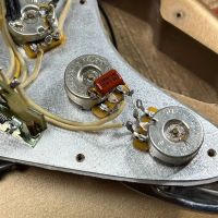 Fender Custom Shop Masterbuilt Dennis Galuszka NAMM Limited '65 Stratocaster Relic Firemist Gold 2011 USA электрогитара