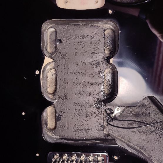 Squier Sonic Stratocaster HSS Black 2022 Indonesia электрогитара