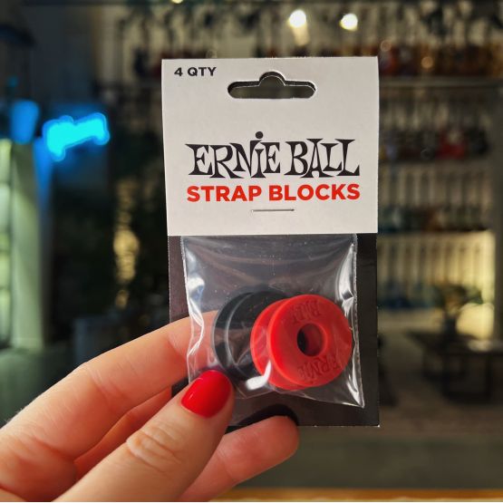 Ernie Ball Strap Blocks фиксаторы ремня 4шт в ассортименте