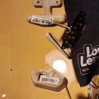 Fender AVRI '52 Telecaster Butterscotch Blonde 2013 USA электрогитара