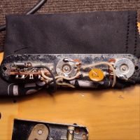 Fender AVRI '52 Telecaster Antique Butterscotch Blonde 1982 USA электрогитара