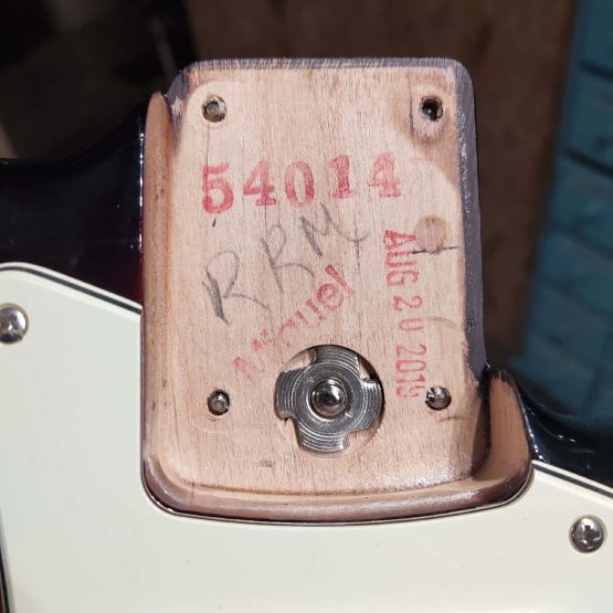 Fender American Professional Stratocaster Sunburst 2019 USA электрогитара