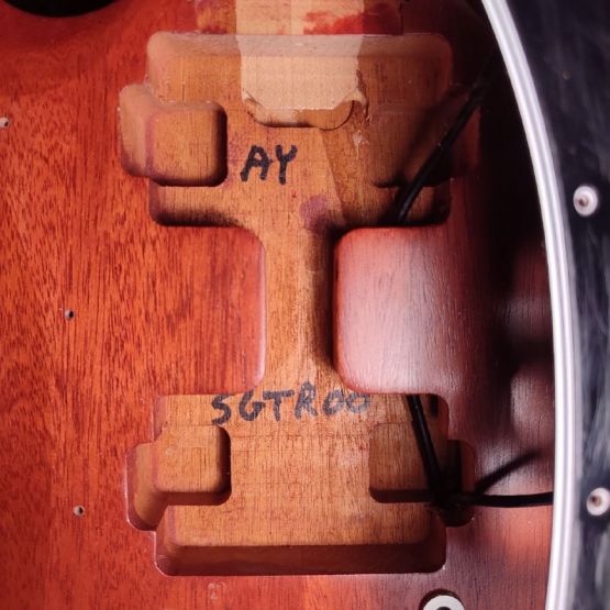 Gibson SG Tribute Vintage Cherry Satin 2022 USA электрогитара