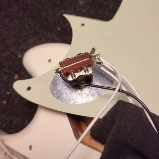 Fender Mustang Bass PJ Olympic White 2016 Mexico бас-гитара