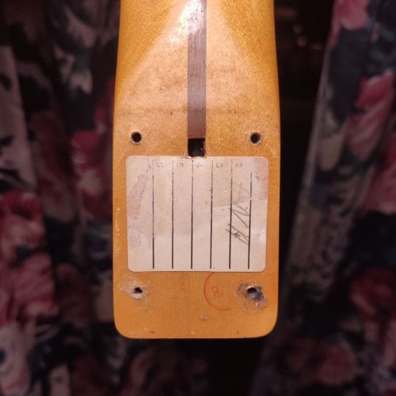 Fender AVRI '52 Telecaster Butterscotch Blonde 1988 USA электрогитара