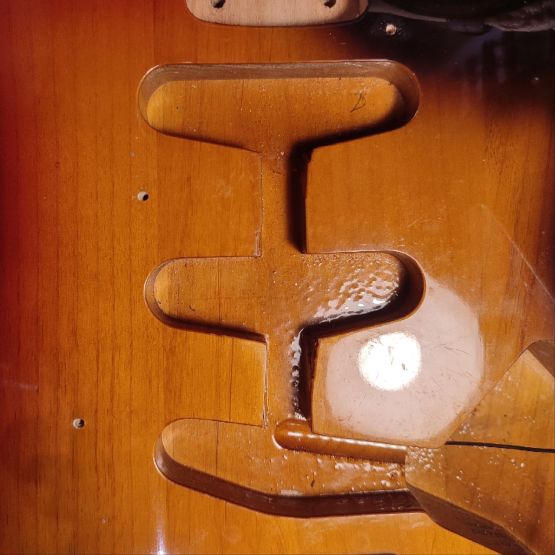 Fender ST62-70TX Stratocaster 3-Tone Sunburst 1996 Japan электрогитара