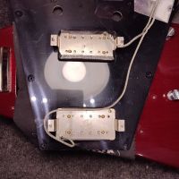 Gibson Flying V '67 Reissue Cherry 1999 USA электрогитара