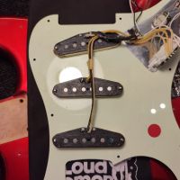 Fender ST-62 Stratocaster Candy Apple Red 1999 Japan электрогитара