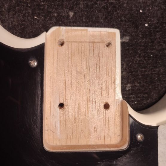 Squier Mike Dirnt Precision Bass Arctic White 2012 Indonesia бас-гитара