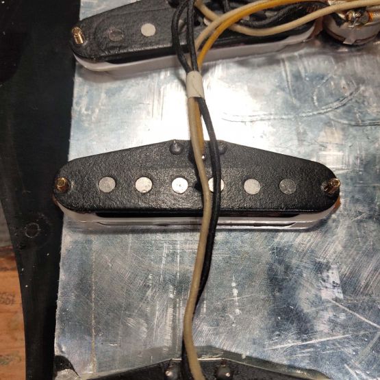 Fender SRV Stevie Ray Vaughan Stratocaster Sunburst 1993 USA электрогитара