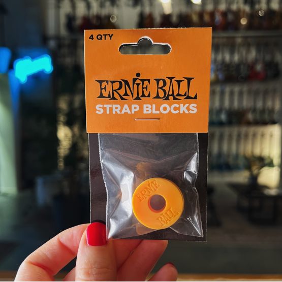 Ernie Ball Strap Blocks фиксаторы ремня 4шт в ассортименте