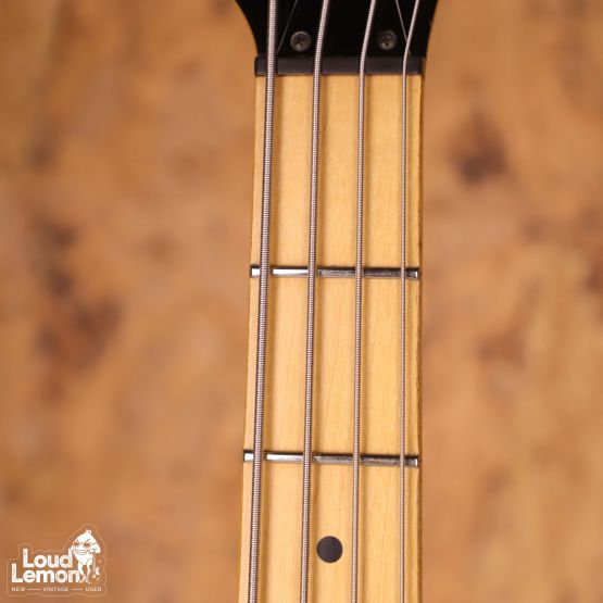 Charvel Model 1B Bass Red 1980's Japan бас-гитара