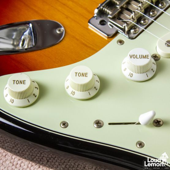 CoolZ Stratocaster ZST-1R Sunburst 2008 Japan электрогитары