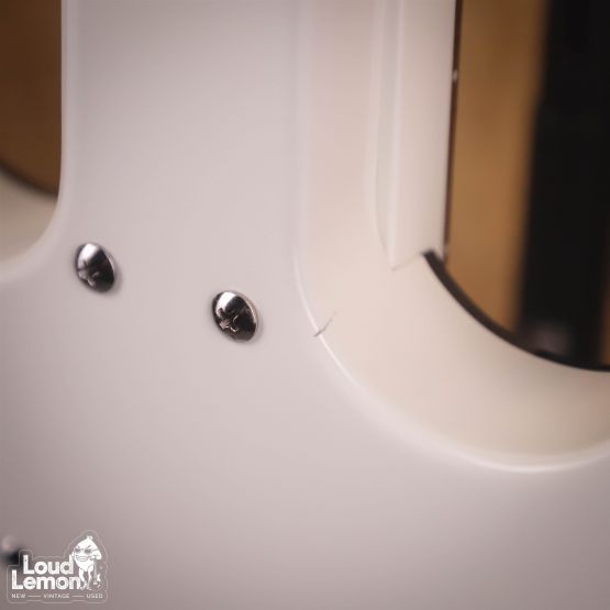 Danelectro Red Hot Longhorn Bass White 2020's Korea бас-гитара