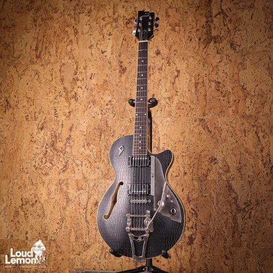 Duesenberg Starplayer TV Outlaw Black Tolex 2005 Germany электрогитара