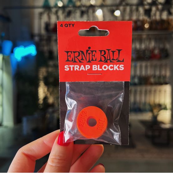 Ernie Ball Strap Blocks фиксаторы ремня 4шт в ассортименте