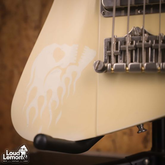Epiphone TB-90 Thunderbird Alpine White 1989 Japan бас-гитара