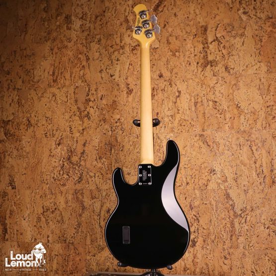 Ernie Ball Music Man StingRay 3 EQ H Black w/Matching Head 2005 USA бас-гитара