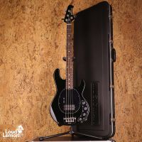 Ernie Ball Music Man StingRay 3 EQ H Black w/Matching Head 2005 USA бас-гитара