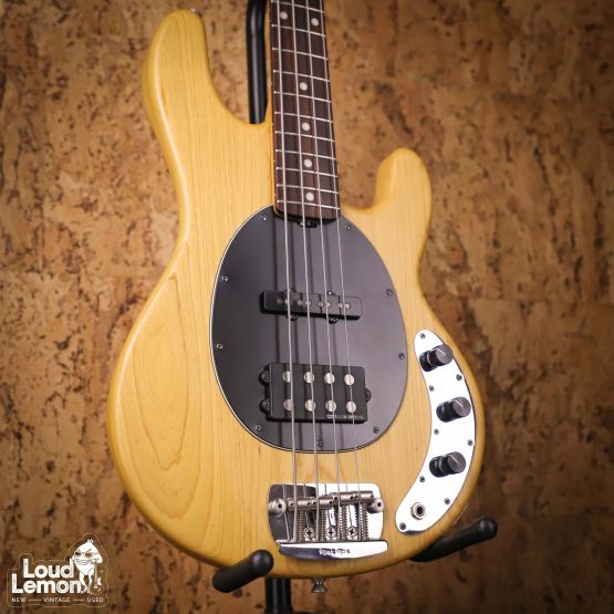 Ernie Ball Music Man StingRay 3 EQ w/ Seymour Duncan Pickups Natural Velvet 1996 USA бас-гитара