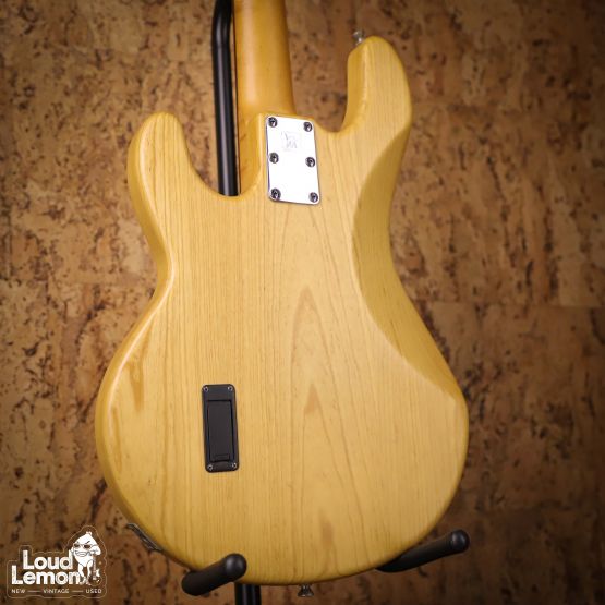 Ernie Ball Music Man StingRay 3 EQ w/ Seymour Duncan Pickups Natural Velvet 1996 USA бас-гитара