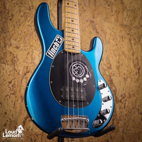Ernie Ball Music Man StingRay EX 4 H Pearl Blue 2000 Japan бас-гитара