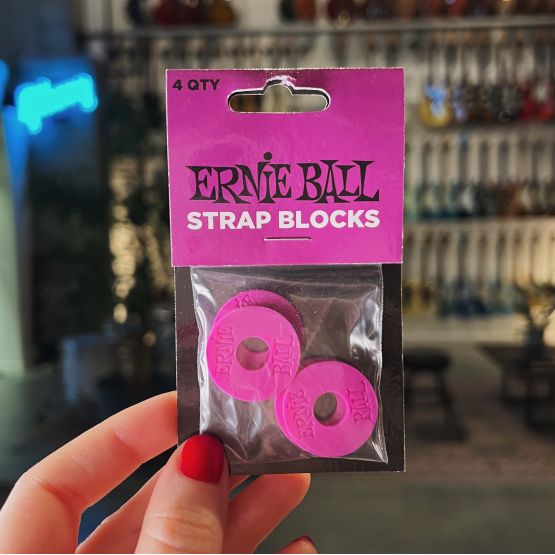 Ernie Ball Strap Blocks фиксаторы ремня 4шт в ассортименте