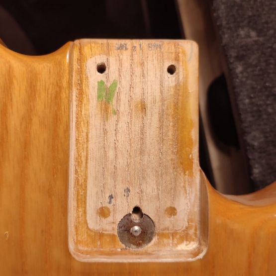 G&L L1500 Bass Natural 1996 USA бас-гитара