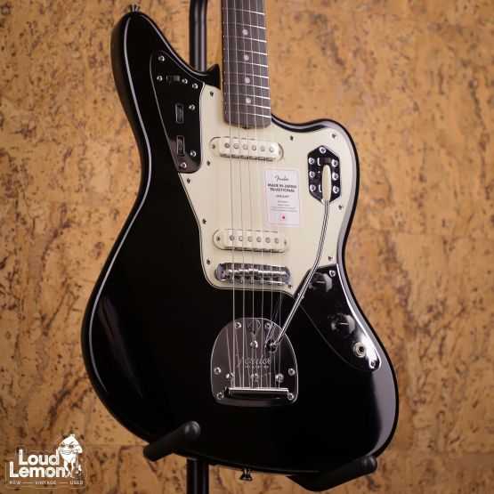 Fender 2021 Collection Traditional II 60s Jaguar Matching Head Black 2021 Japan электрогитара