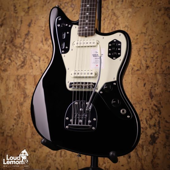 Fender 2021 Collection Traditional II 60s Jaguar Matching Head Black Japan электрогитара