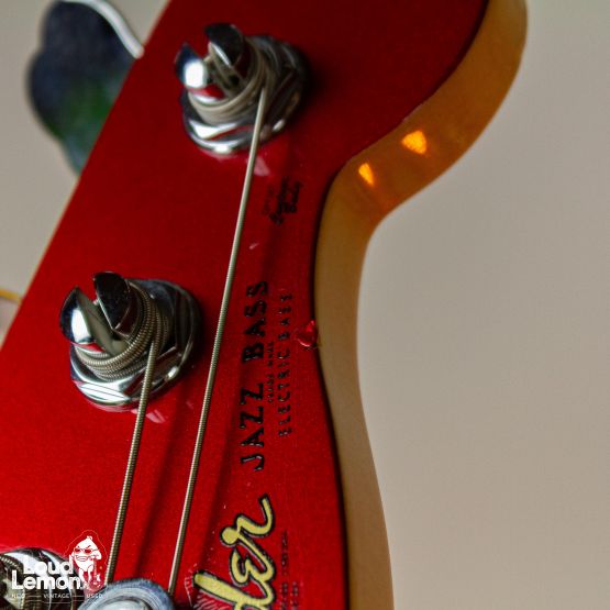 Fender 50th Anniversary Jazz Bass Candy Apple Red 2010 USA бас-гитара