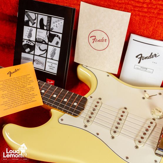 Fender 50th Anniversary U.S. Vintage Reissue '62 Stratocaster Vintage White 1996 USA электрогитара
