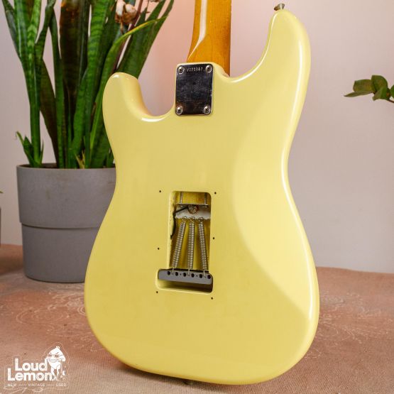 Fender 50th Anniversary U.S. Vintage Reissue '62 Stratocaster Vintage White 1996 USA электрогитара
