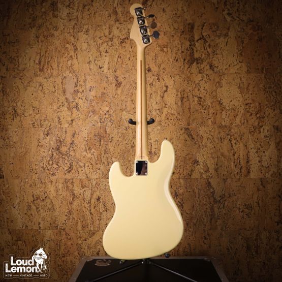 Fender AJB Aerodyne Jazz Bass Fretless Vintage White 2007 Japan безладовая бас-гитара