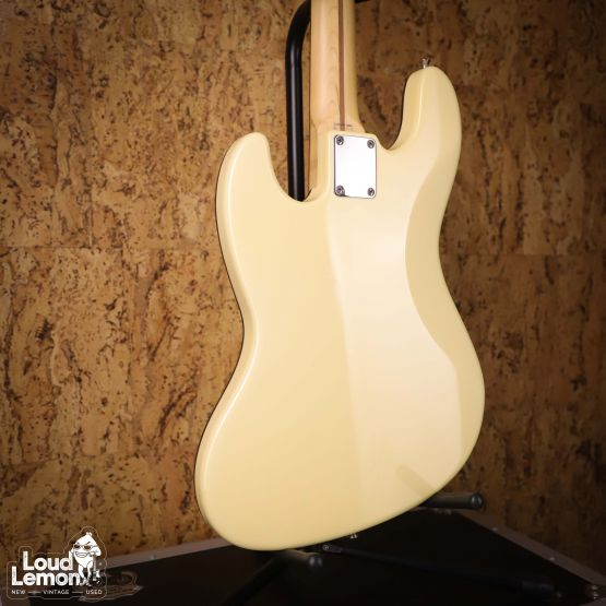 Fender AJB Aerodyne Jazz Bass Fretless Vintage White 2007 Japan безладовая бас-гитара