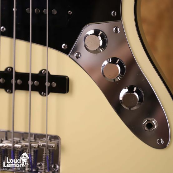 Fender AJB Aerodyne Jazz Bass Fretless Vintage White 2007 Japan безладовая бас-гитара