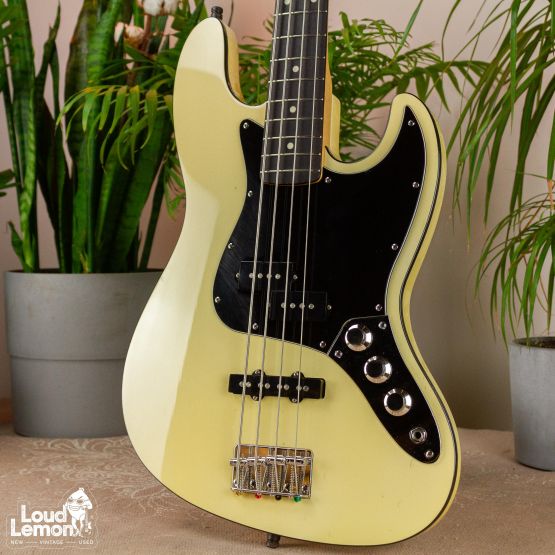 Fender AJB Aerodyne Jazz Bass Vintage White 2010 Japan бас-гитара