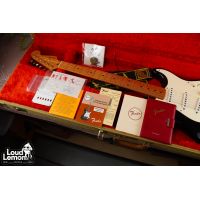 Fender AVRI '57 Stratocaster Black 1990 USA электрогитара