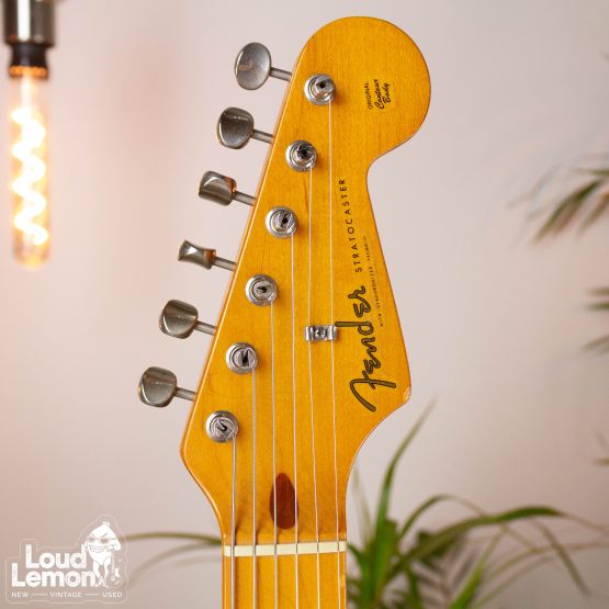 Fender AVRI '57 Stratocaster Black 1990 USA электрогитара