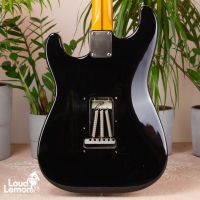 Fender AVRI '57 Stratocaster Black 1990 USA электрогитара