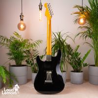 Fender AVRI '57 Stratocaster Black 1990 USA электрогитара