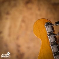 Fender AVRI '57 Stratocaster 2-Color Sunburst 1999 USA электрогитара