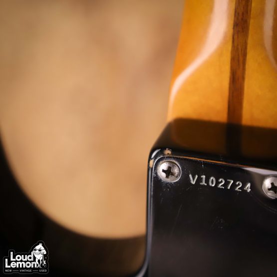 Fender AVRI '57 Stratocaster 2-Color Sunburst 1999 USA электрогитара